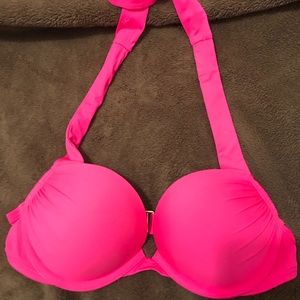 ISO MATCHING BOTTOMS